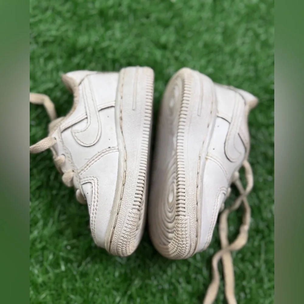 Nike‎ Kids Sneakers Size 3C